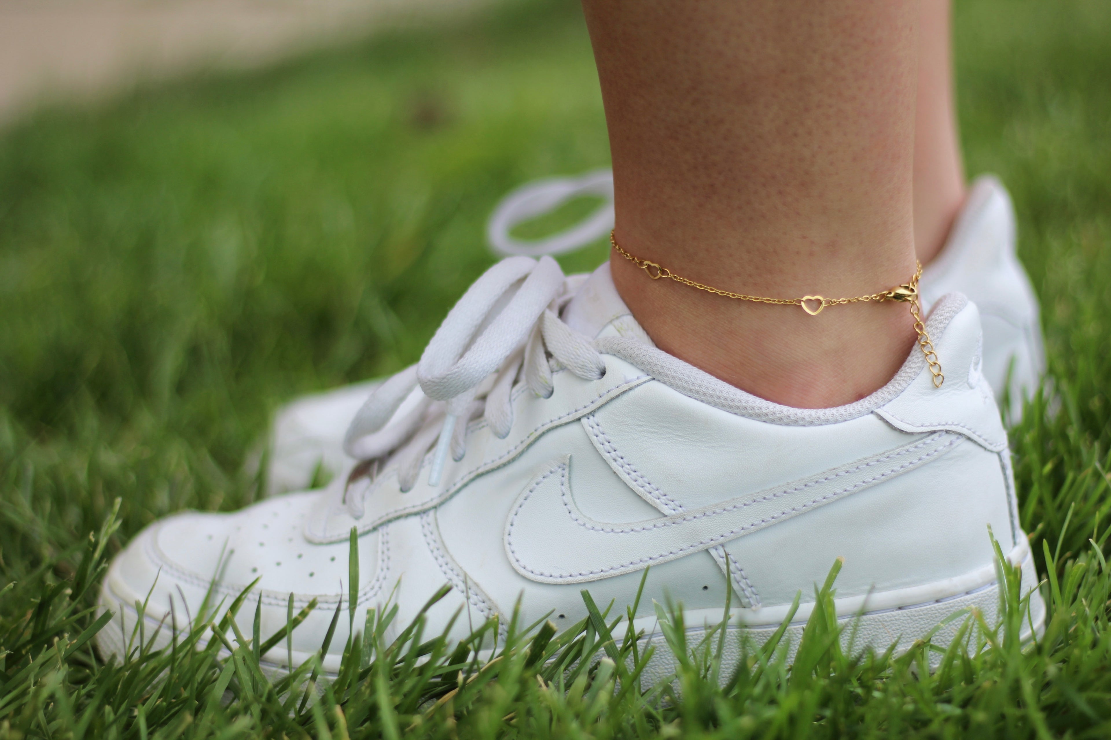 “Trust in the Lord” anklet