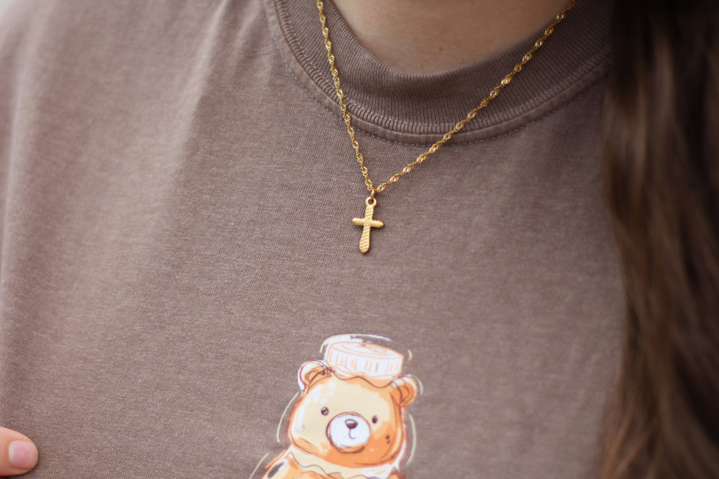 “Set Apart” Cross Necklace
